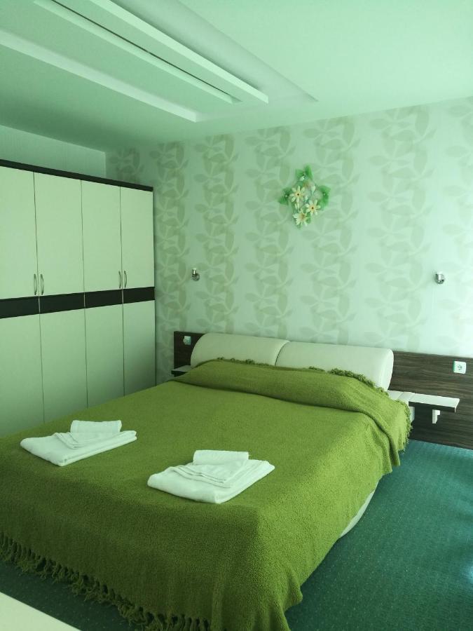 Sania Hotell Obzor Exteriör bild