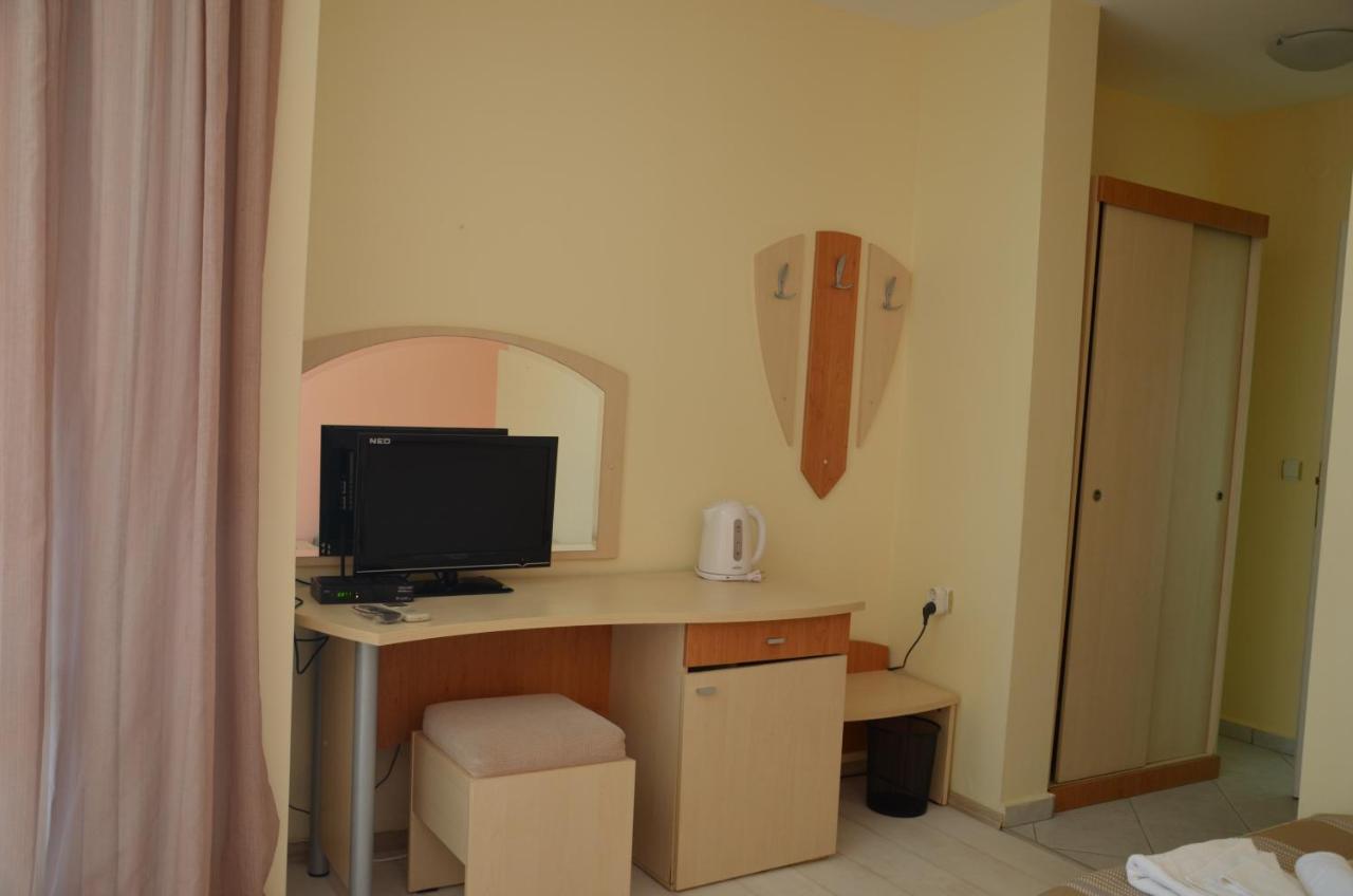 Sania Hotell Obzor Exteriör bild